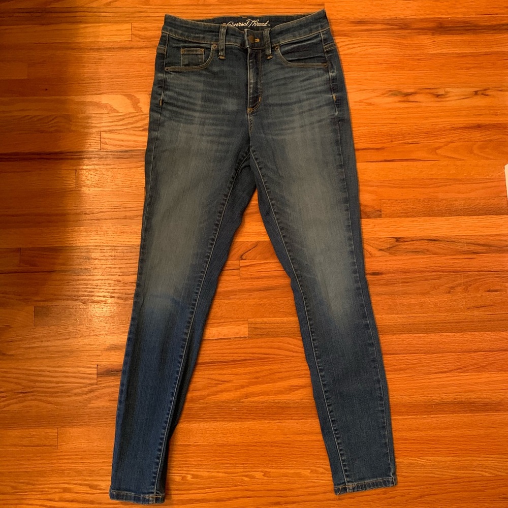 Jeans - Picture 2 of 4